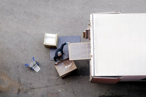 Removal truck hire service for flats and businesses in Tooting